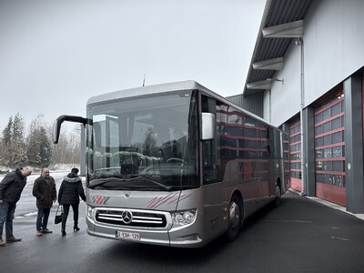 VDK op de Rode loper te Daimler Buses Belgium 